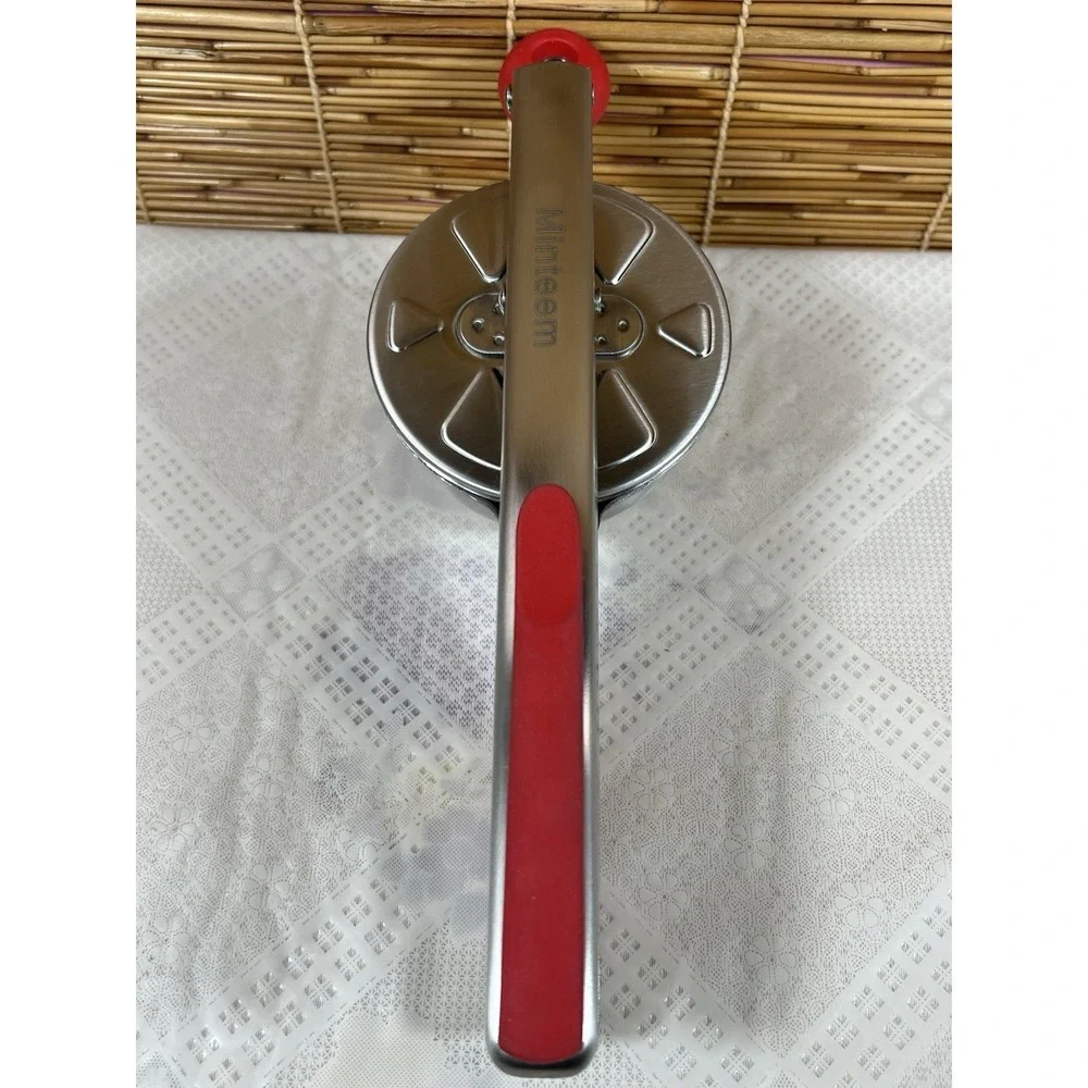 Large Stainless Steel Lemon Squeezer , Lime And Citrus Juicer With Silicone Hand
